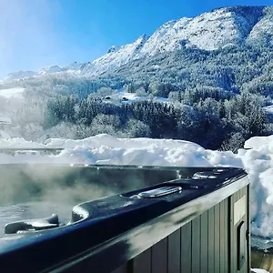 Du Fraizier , Thônes France