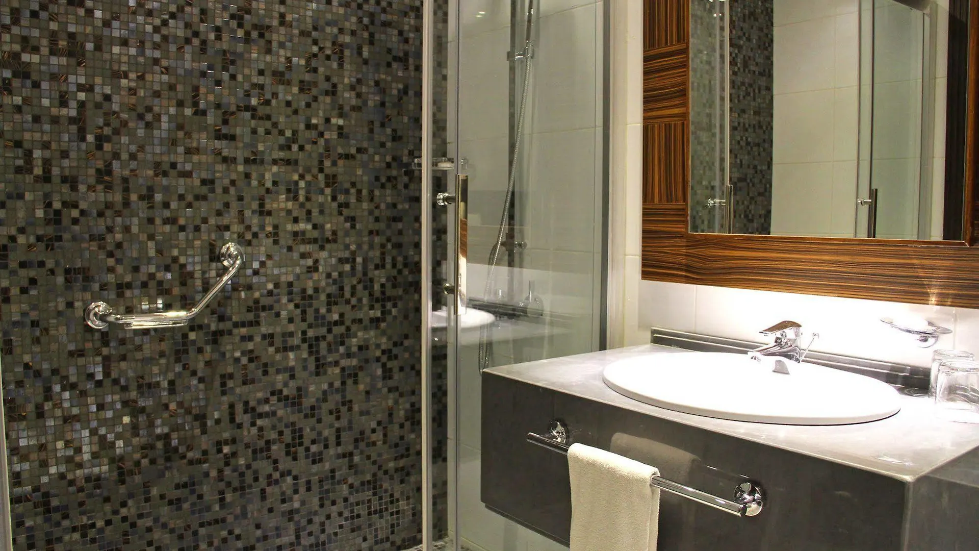 Markazia Suites Beirut Lebanon