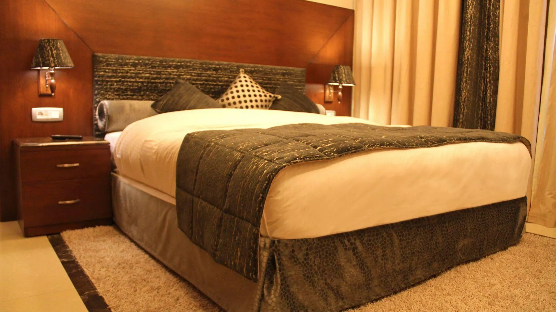 ***** Aparthotel Markazia Suites Beirut Lebanon